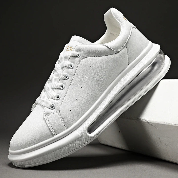 MANHATTAN STRIDE SNEAKERS
