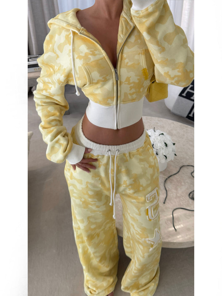 Solvyn Camo Zip Set