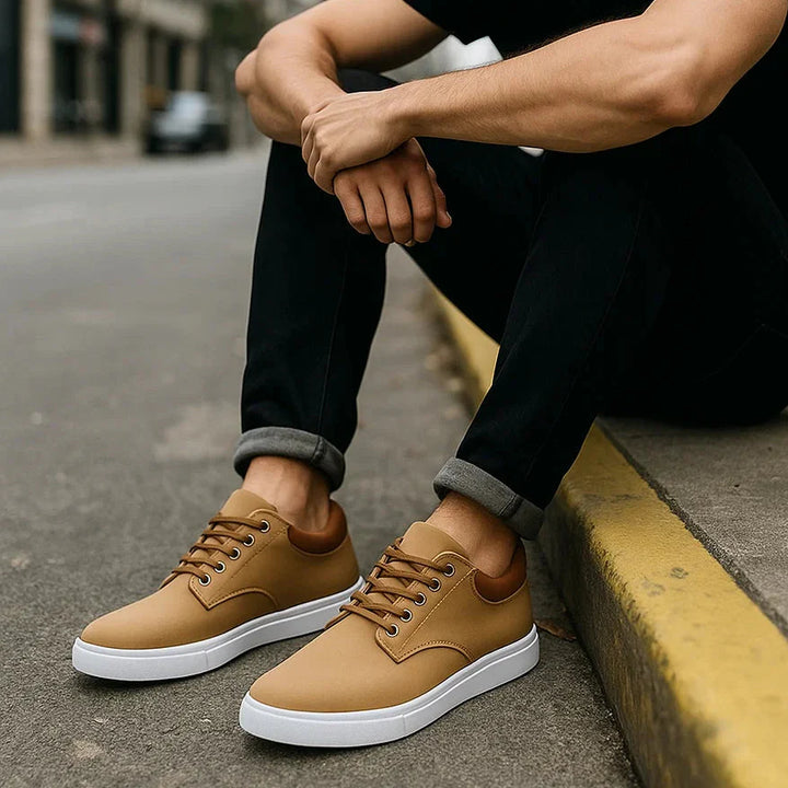 HAYDEN CLASSIC CANVAS SNEAKERS